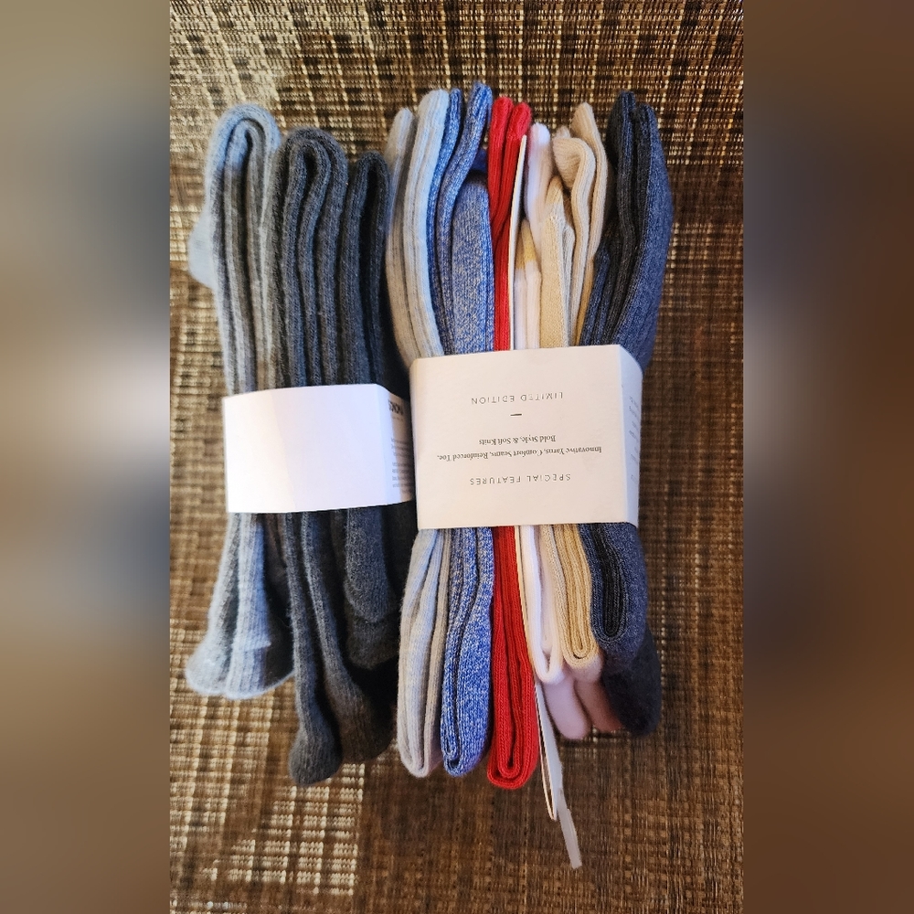 Mens NWT Goldtoe Socks Size 9-11